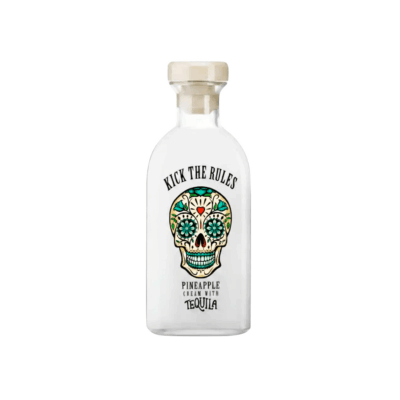 Crema de licor Kick The Rules Piña 700 ml